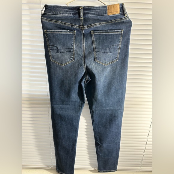 American Eagle Curvy Super Hi-Rise Jegging - Picture 6 of 6